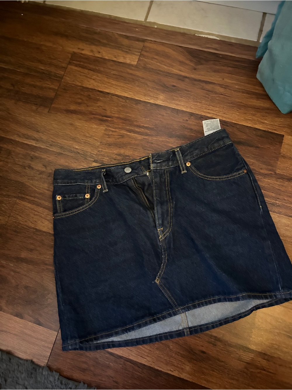 Dark Wash Denim Mini Skirt Levi’s